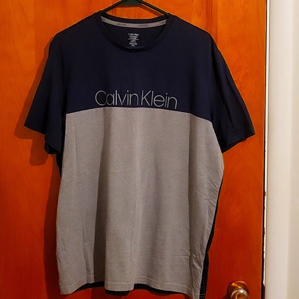 Calvin klien size XL